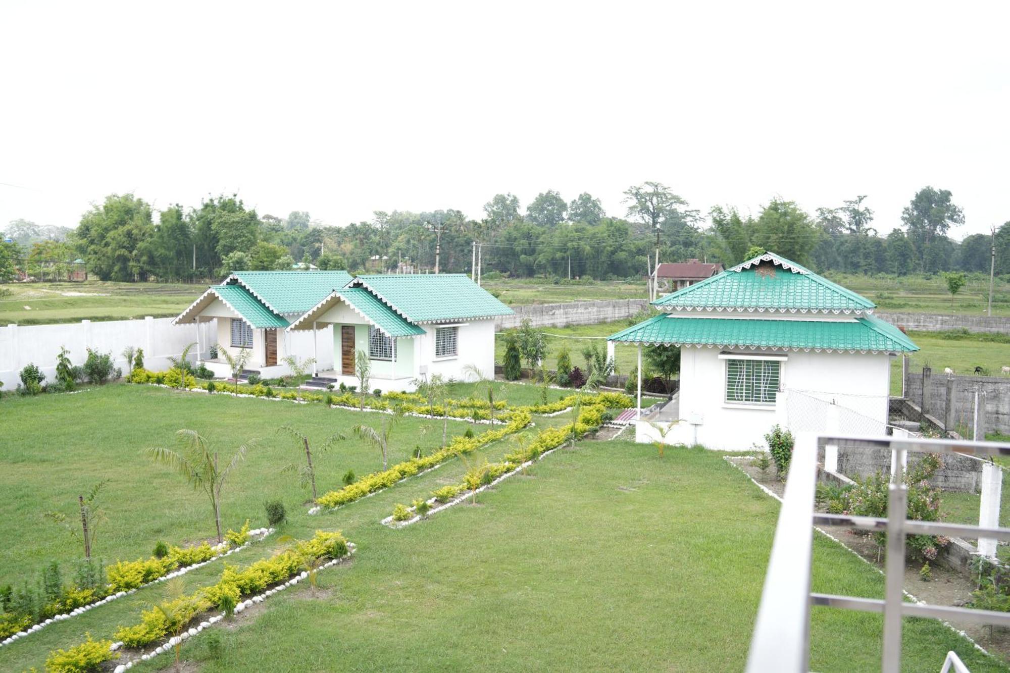 Queen Of Dooars Eco Resort Chalsa Exterior photo